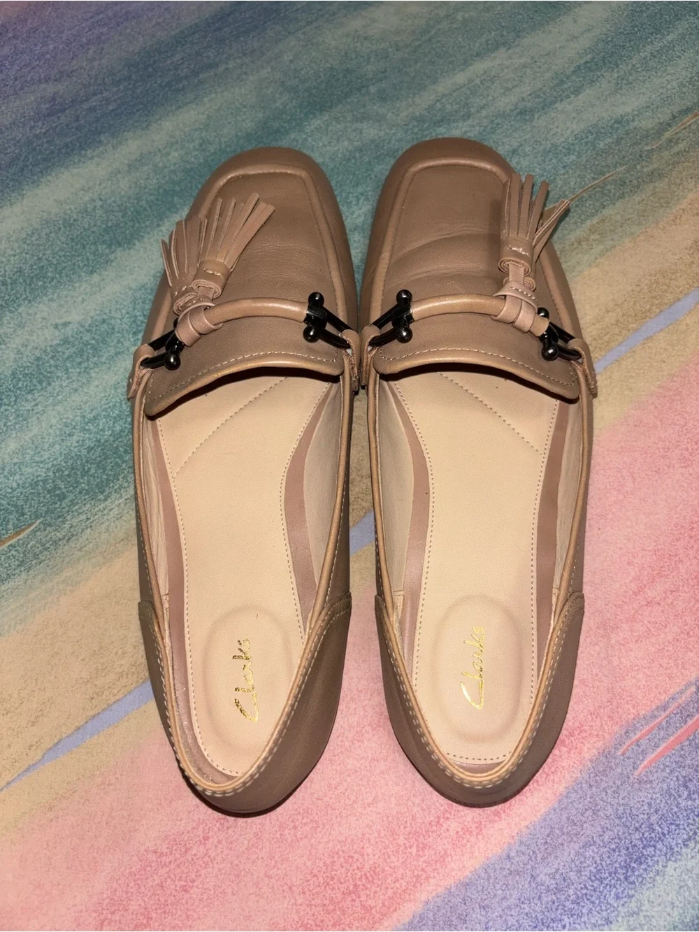 Clarks Pure 2 women 9.5 Praline vegan leather loafers with horsebit front tassel